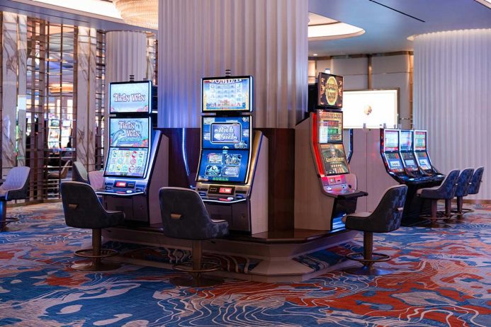 free $100 pokies no deposit