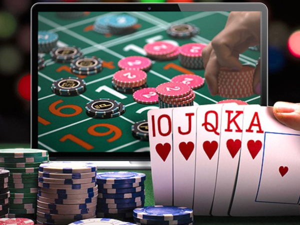 Online Poker Cashback Bonus Programs Supporting Consistent Bankroll Growth