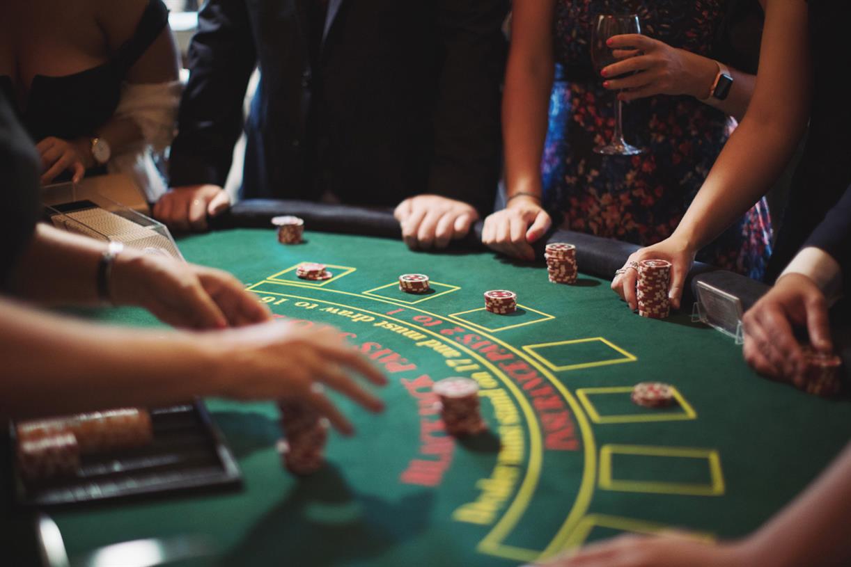free 100 casino