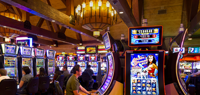 How Free Casino Credit Actually Changes the First Session